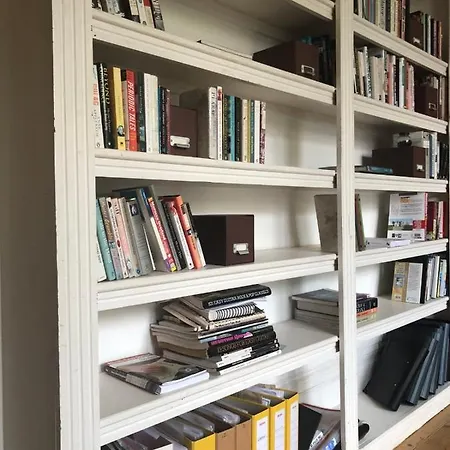 Higgihaus #46 5 Bed Monday - Friday