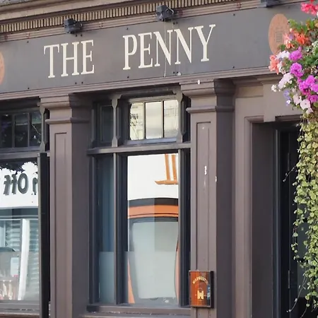 Higgihaus #46 5 Bed Monday - Friday Holiday home